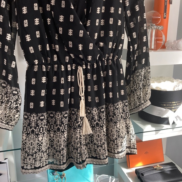 🆕 JAPNA ROMPER 🧉 VACATION READY!! - Picture 4 of 10